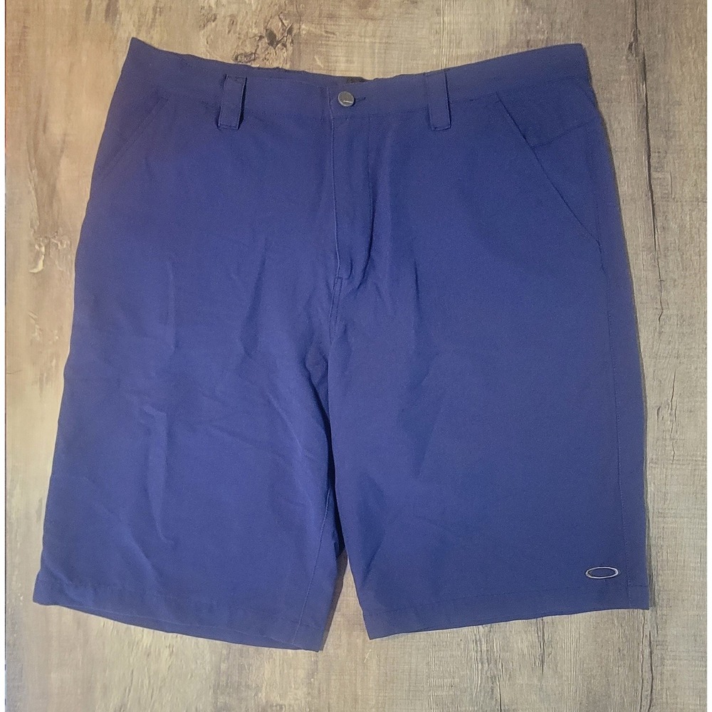 Oakley Mens Blue Golf Shorts Size 38 Performance Stretch Flat Front RN96548